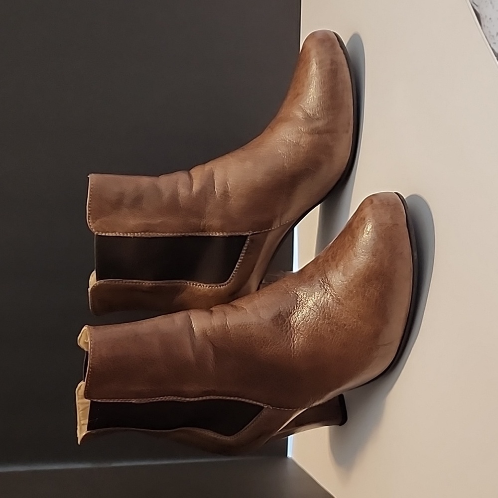 Womens 9 Artisan Italian Cinque Lampada Lt Brown Over the Ankle Boot Sz 39 1/2